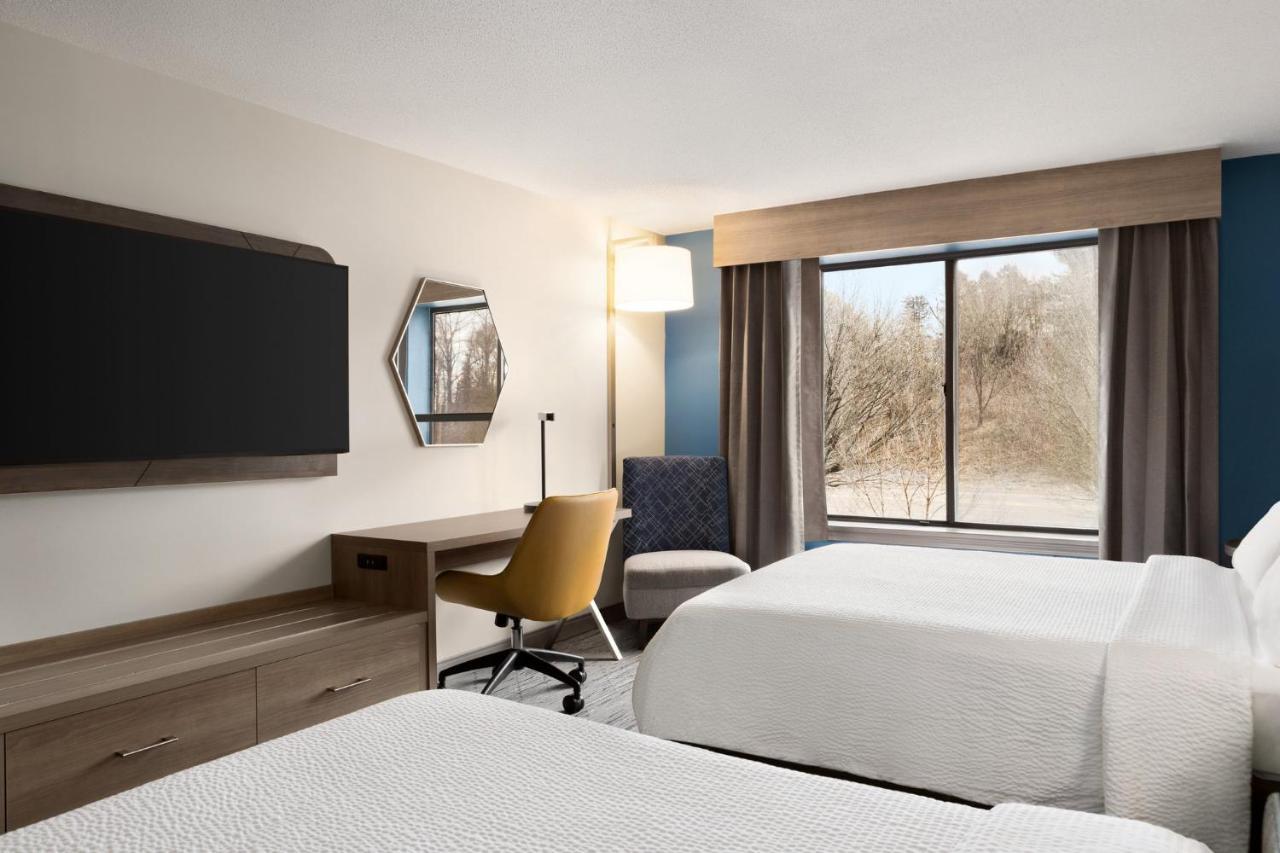 Holiday Inn Express & Suites East Greenbush Albany-Skyline An Ihg Hotel Rensselaer Extérieur photo