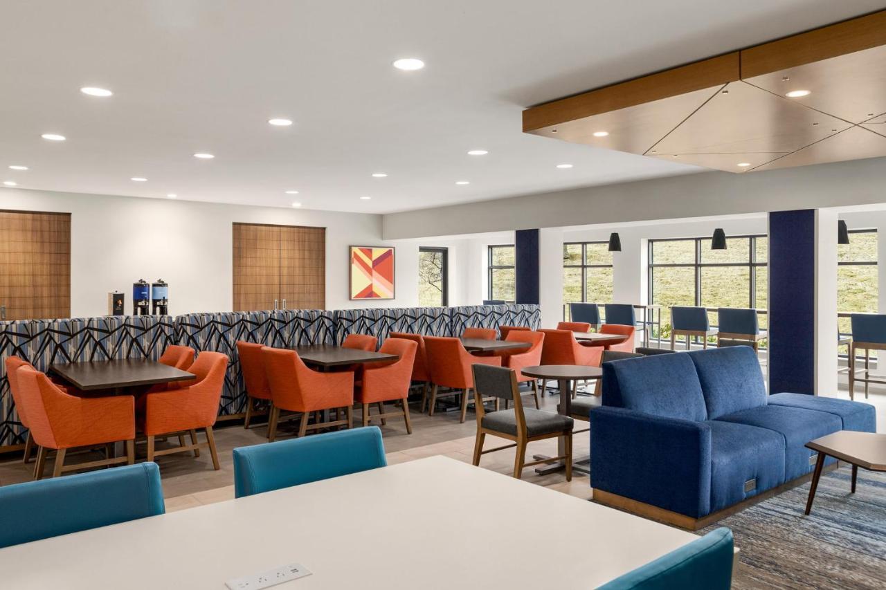 Holiday Inn Express & Suites East Greenbush Albany-Skyline An Ihg Hotel Rensselaer Extérieur photo